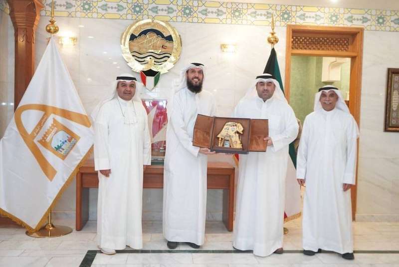 تكريم عبدالمحسن أبا الخيل وجاسم الحبيب