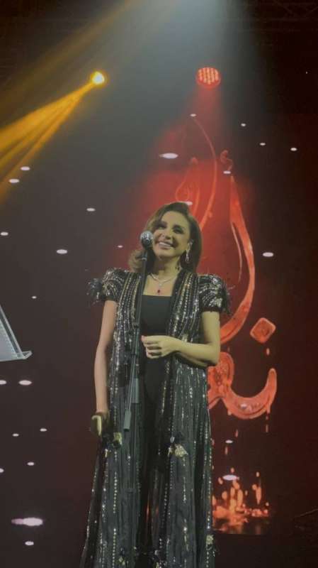 الفنانة أنغام