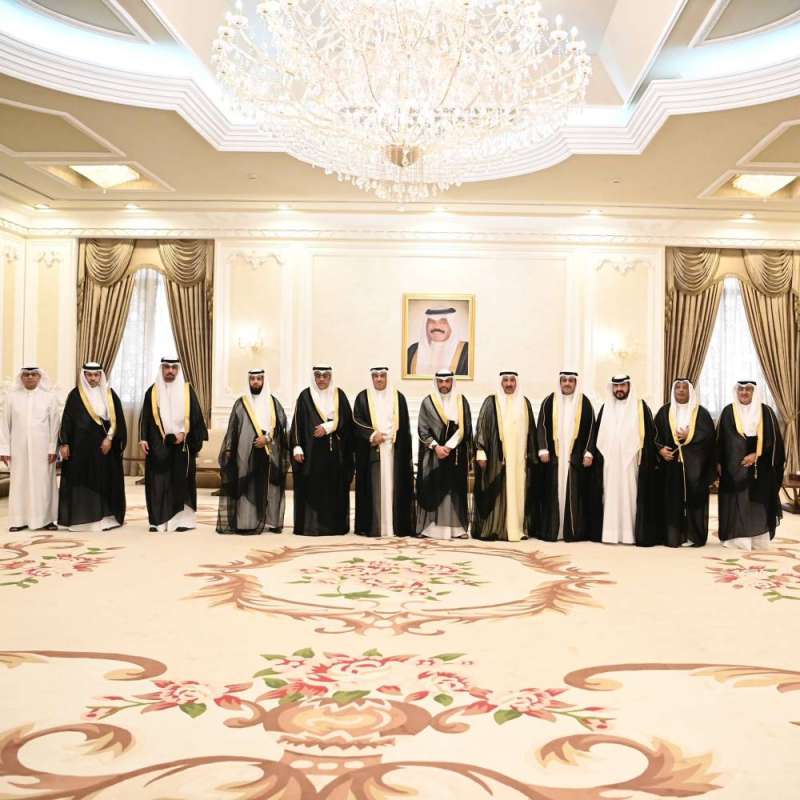 رئيس مجلس الأمة خلال مغادرته إلى أبوظبي