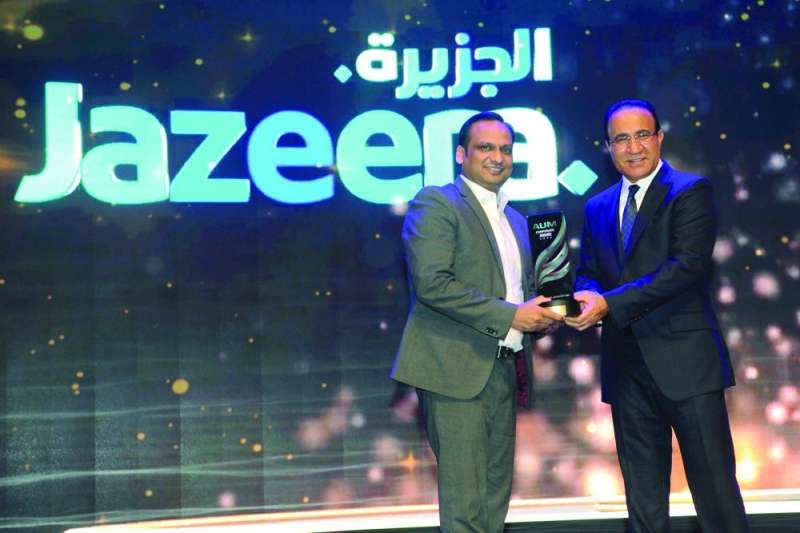 
تكريم «طيران الجزيرة»