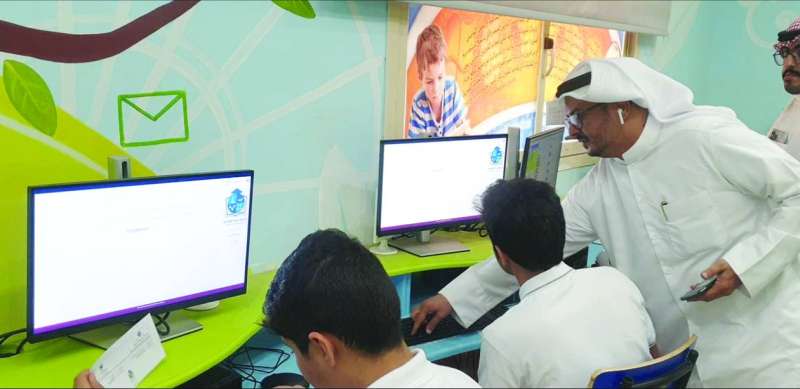 قياس المستوى التحصيلي للطلبة في المواد الأساسية