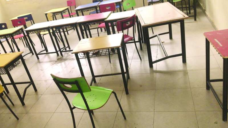 فصل ينتظر طلابه