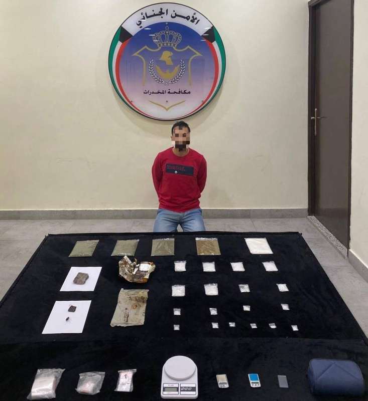 ضبط شخص وبحوزته «شبو» و«كيميكال» و«حشيش» 