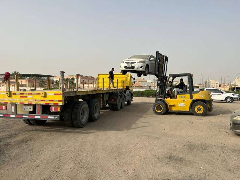 تنظيف مراكز الاقتراع والأماكن المحيطه بها 