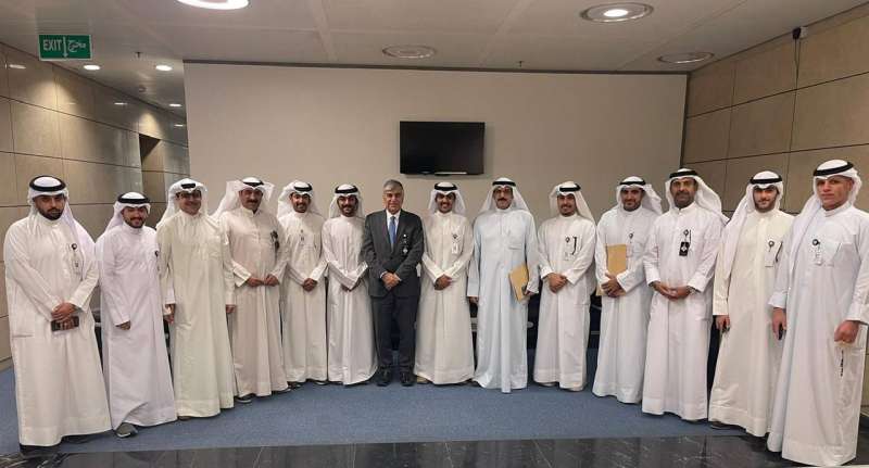 وفد اتحاد التطبيقي مع قيادات الهيئة