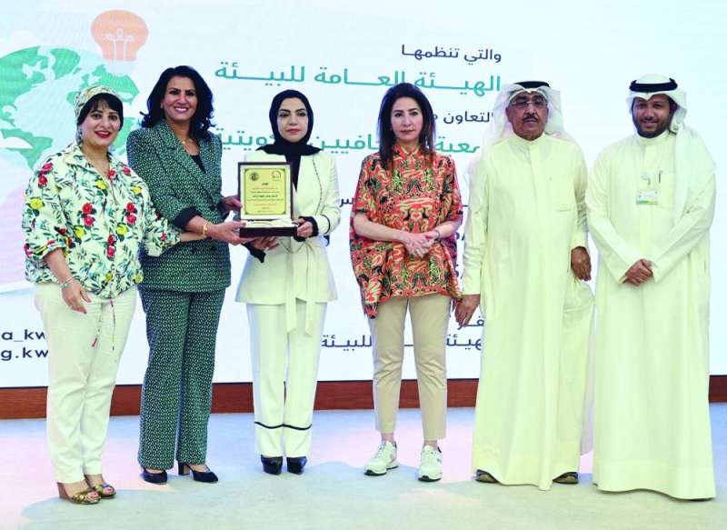 جرادات متوسطة الراشد والسرهيد ورابعة مكي والوقيان
