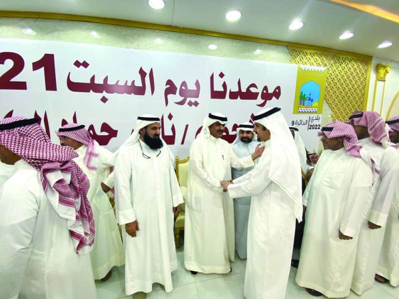 ناصر الكفيف يتلقى التهاني