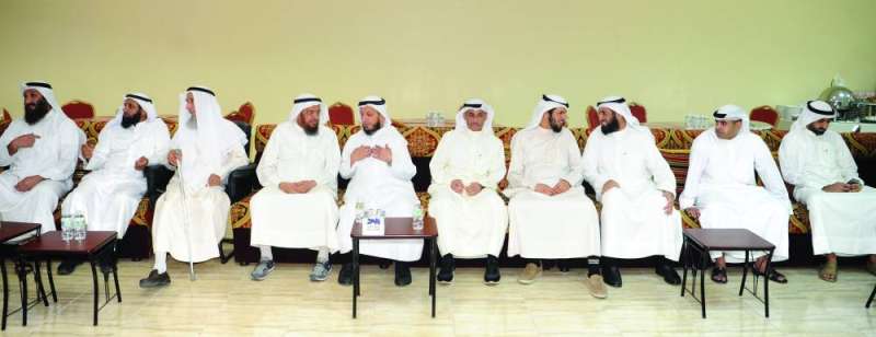 جانب من المهنئين