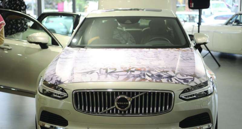 إبداع أشكناني يظهر على سيارات فولفو للسنة الثانية