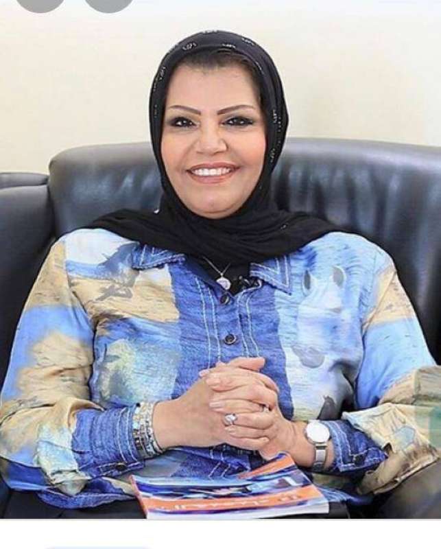 منى الأنصاري  