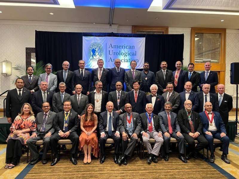 المشاركون في المؤتمر 