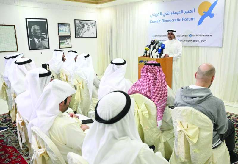 أحد المتحدثين في الندوة 	(تصوير نايف العقلة)