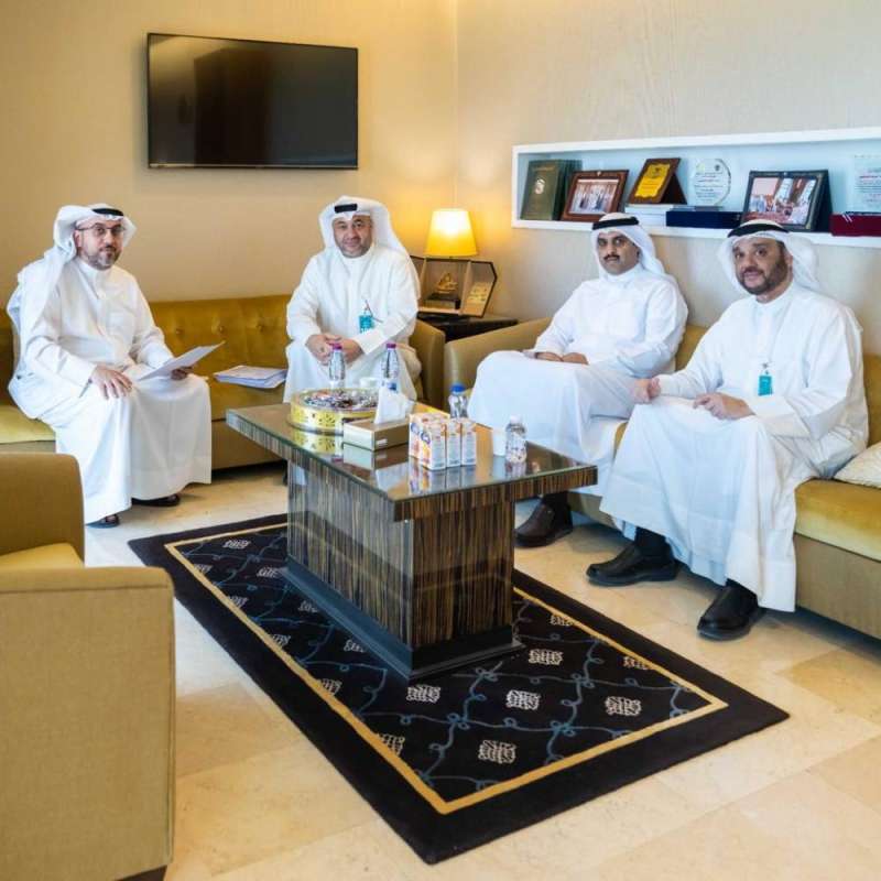 الشاهين يتبنى مطالب مدربي «التطبيقي»
