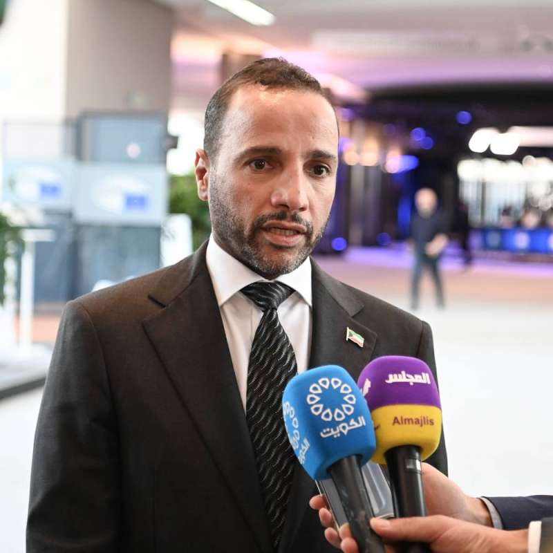 الغانم خلال زيارته لبلجيكا 