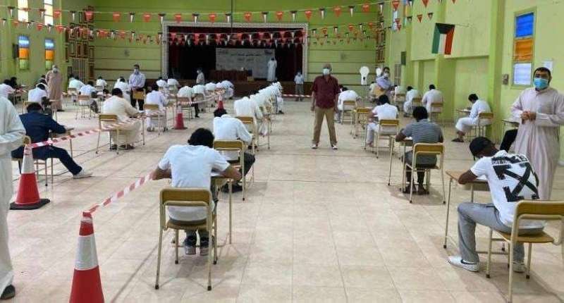 طلاب التعليم الديني يؤدون الاختبارات بعد غد