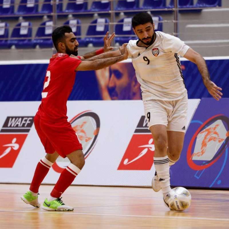 من مباراة البحرين والإمارات