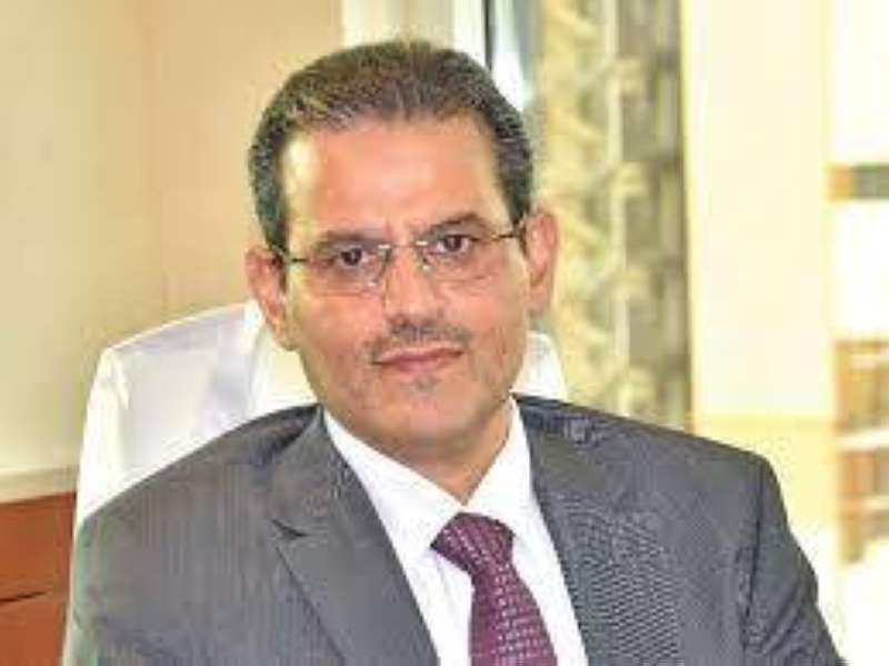 الدكتور أيمن المطوع