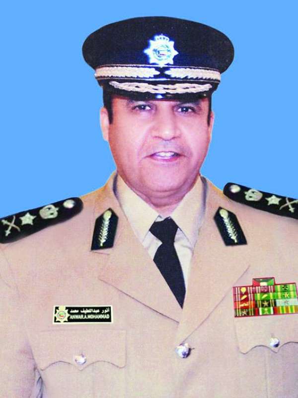 
الفريق أنور البرجس
