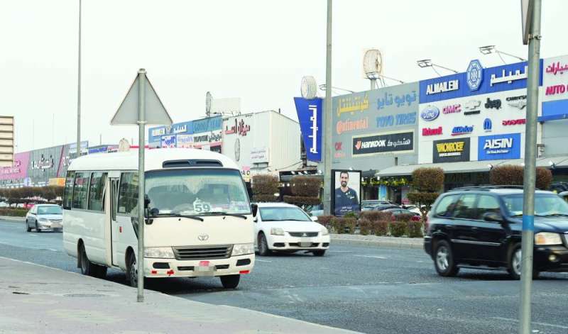 استغلال «رموز» الباصات المرخصة
