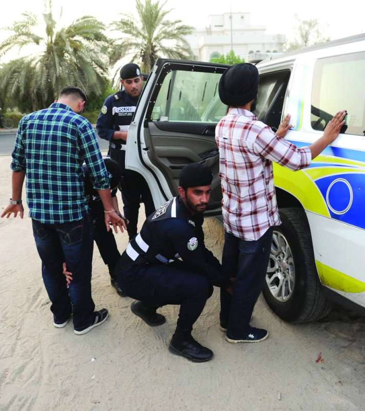 تفتيش جسدي أثناء الحملة
