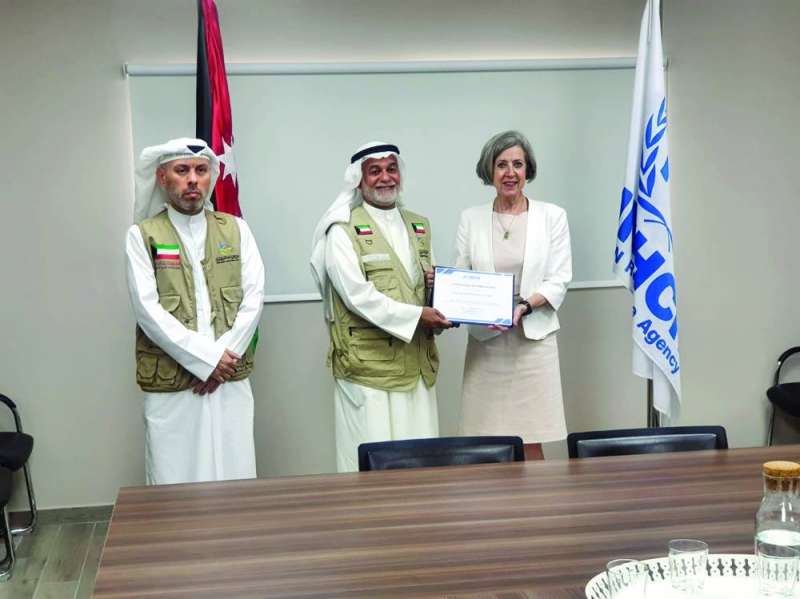 النوري مع نائبة ممثل مفوضية شؤون اللاجئين
