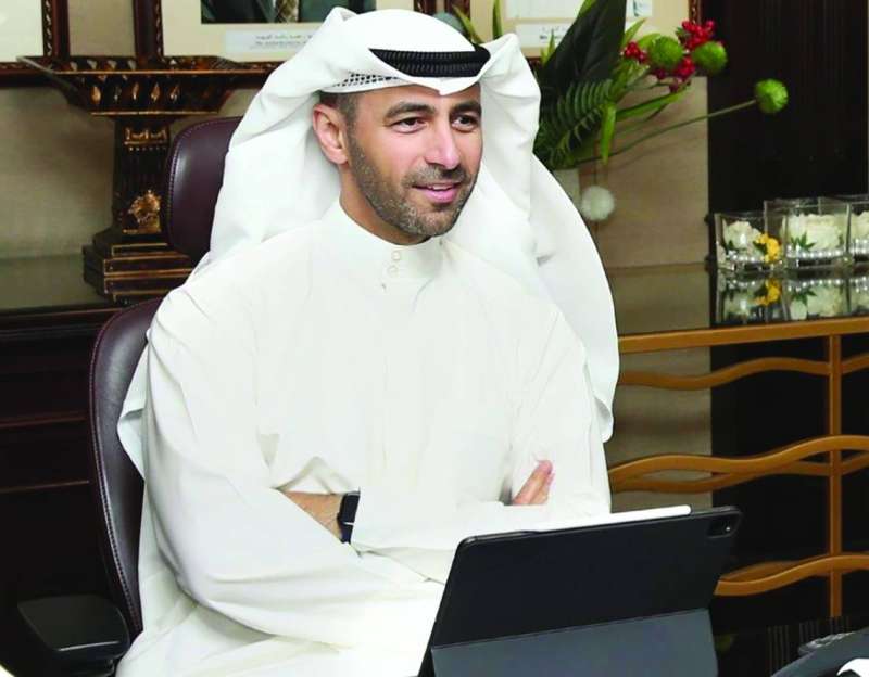 
نواف السعود
