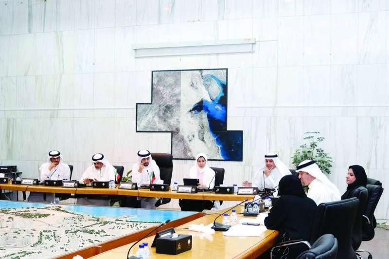 
جانب من اجتماع لجنة الفروانية
