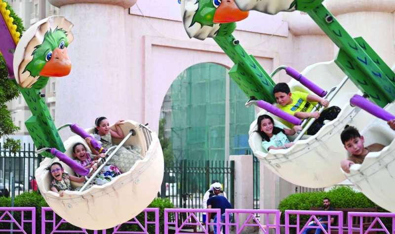 
طاير من الفرحة
