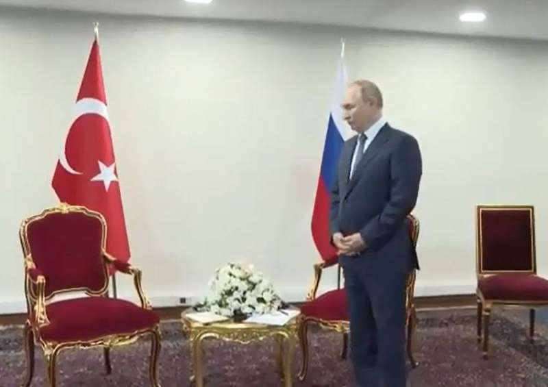 بوتين المتململ.. في انتظار أردوغان 
