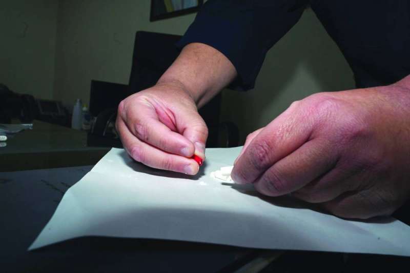 خلط «لاريكا» بالعصير أحدث وسائل ترويج المخدرات