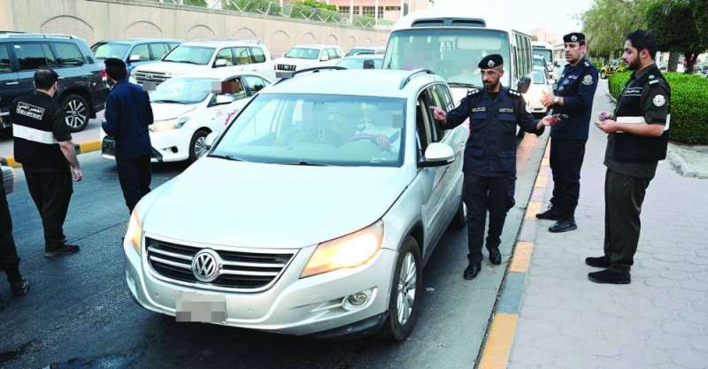 
سيطرة على مداخل ومخارج المنطقة
