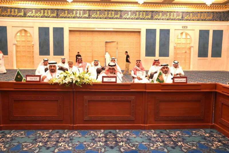 جانب من اجتماع لجنة الإدارة والقوى البشرية بدول مجلس التعاون 
 