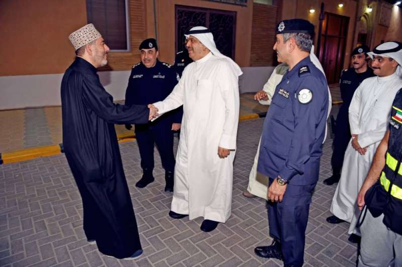 الأصفر يتفقد حسينيات العاصمة وحولي
 