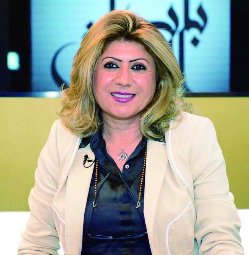 نيفين معرفي
