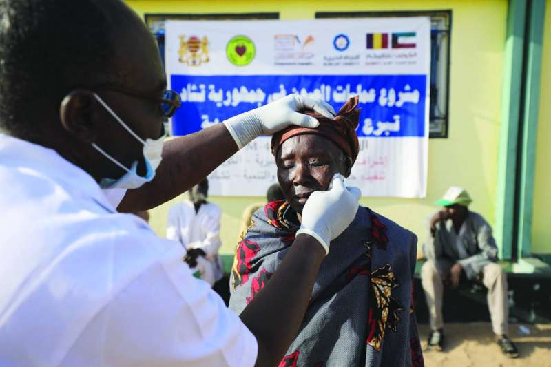 حملة إبصار لعلاج مرضى العيون في تشاد بتمويل «النجاة الخيرية» 