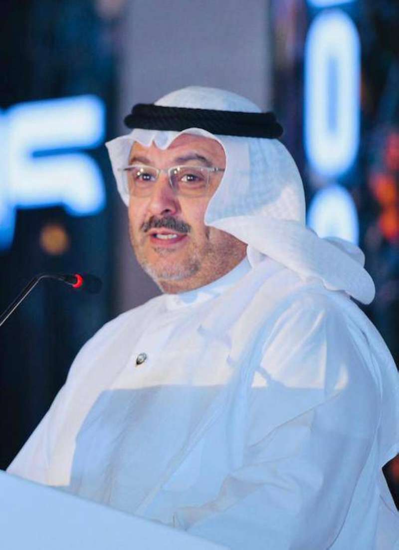 وزير التجارة والصناعة وزير الشؤون الاجتماعية فهد الشريعان