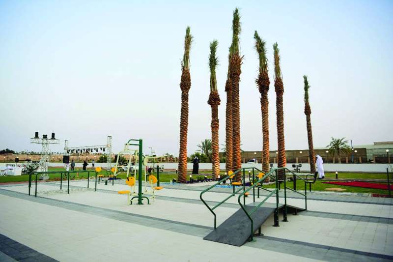 بيئة ترفيهية وثقافية للآباء والأمهات