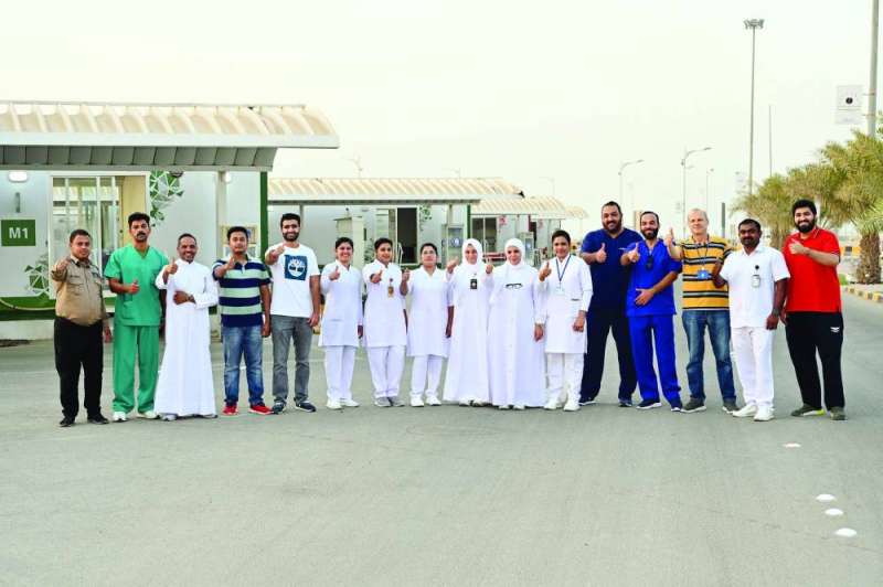 4 جهود كبيرة لطواقم العمل