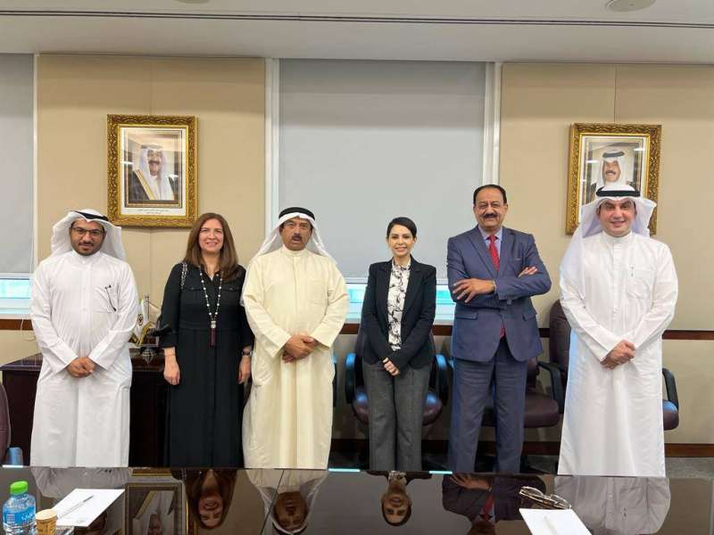 الدعيج مستقبلة خبراء جمعية المياه الكويتية