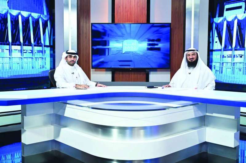 
الخنة وبوفتين في برنامج «أمة 2022» على تلفزيون «الراي» 	(تصوير أسعد عبدالله)
