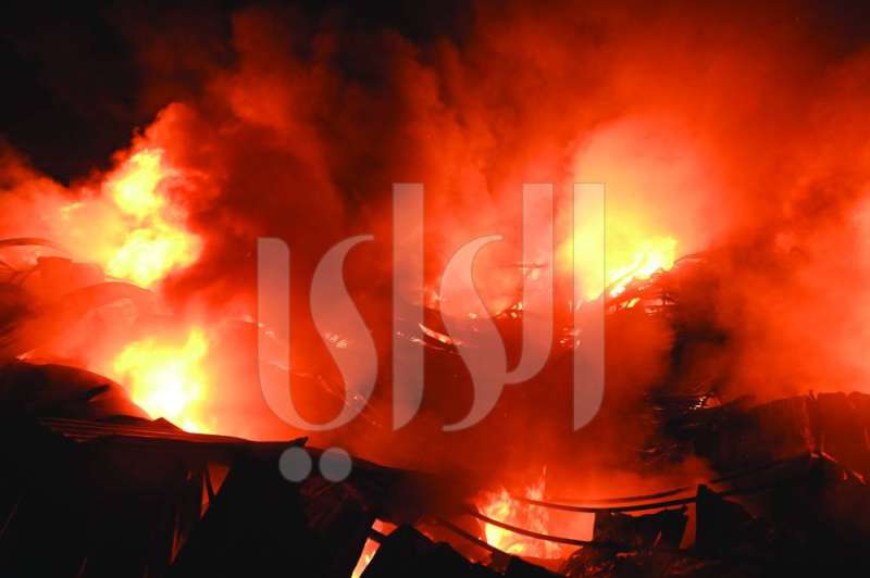 حريق مستودعات ميناء عبدالله