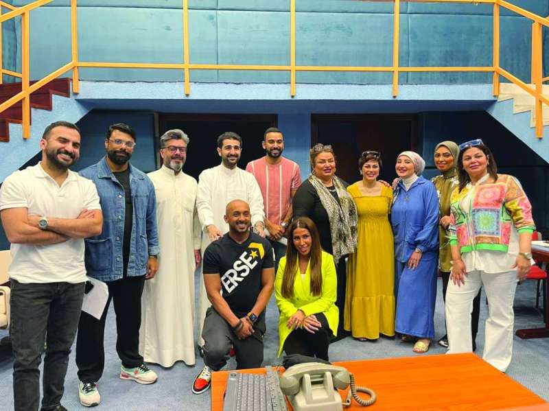 فريق المسلسل الإذاعي «بيت العمر»
