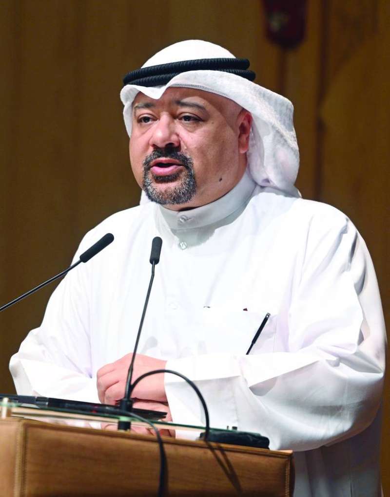 خالد مهدي متحدثاً