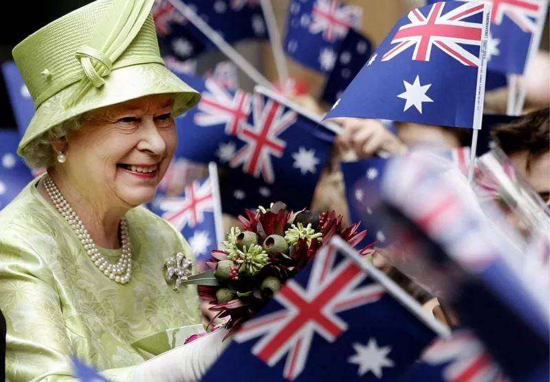 الملكة إليزابيث الثانية في أستراليا