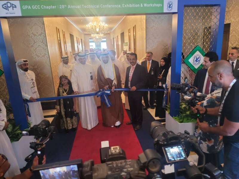 نواف السعود يفتتح معرض مصنّعي الغاز في دول «التعاون» 