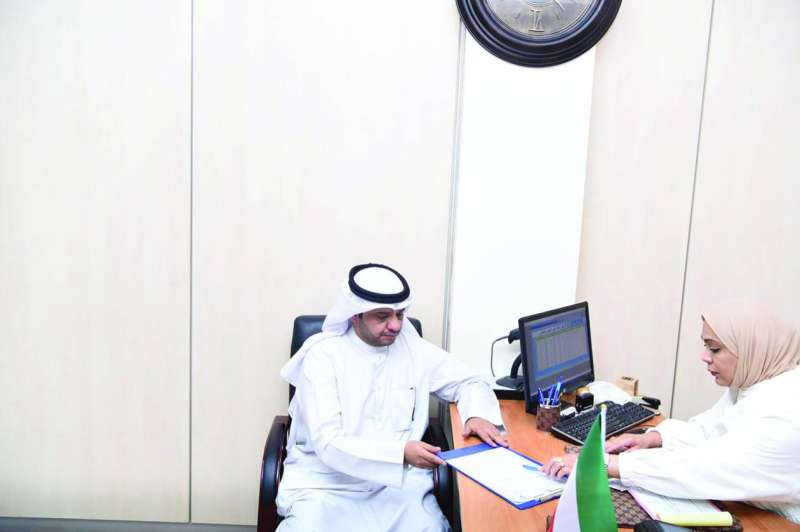 خالد شخيّر لدى تسجيل ترشحه في وقت سابق