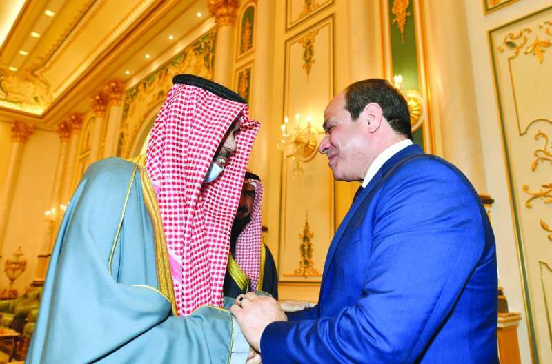 
 سمو الأمير مرحباً بالرئيس المصري عبدالفتاح السيسي
