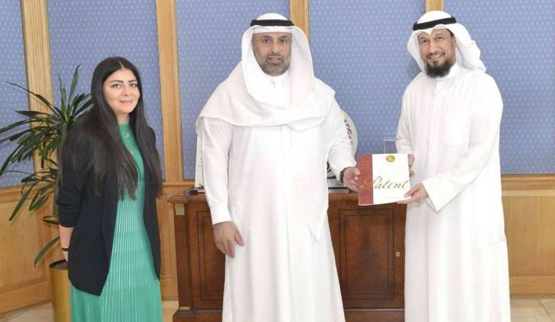 الرومي يتوسط العنزي وحنين الغبرا