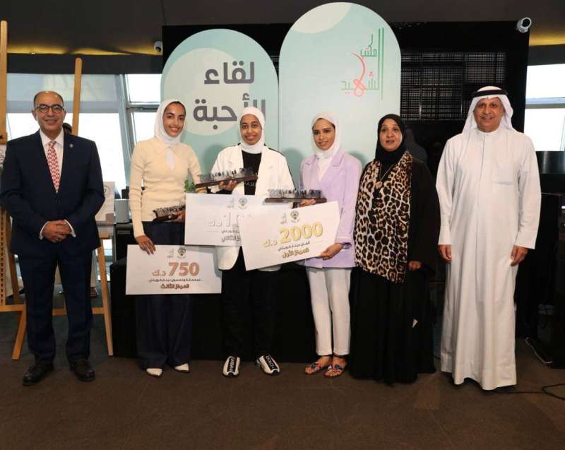 تكريم الفائزات في مسابقة النصب التذكارية