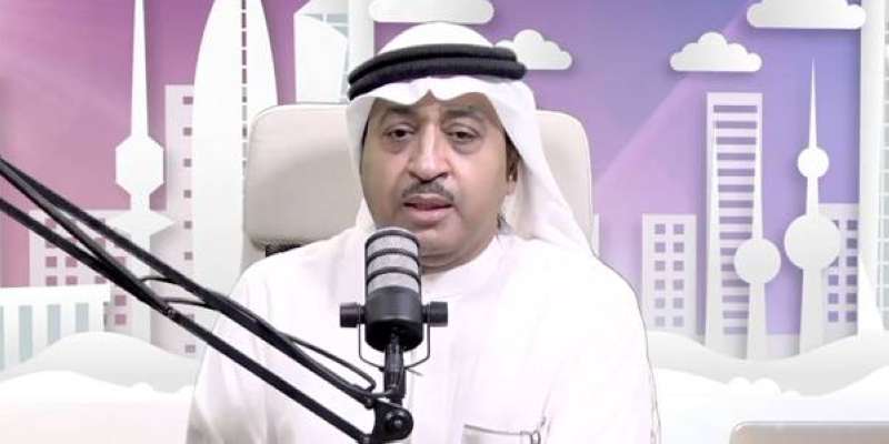 الإعلامي خالد الراشد بصفته المنسق العام للفنانين الكويتيين الرواد
